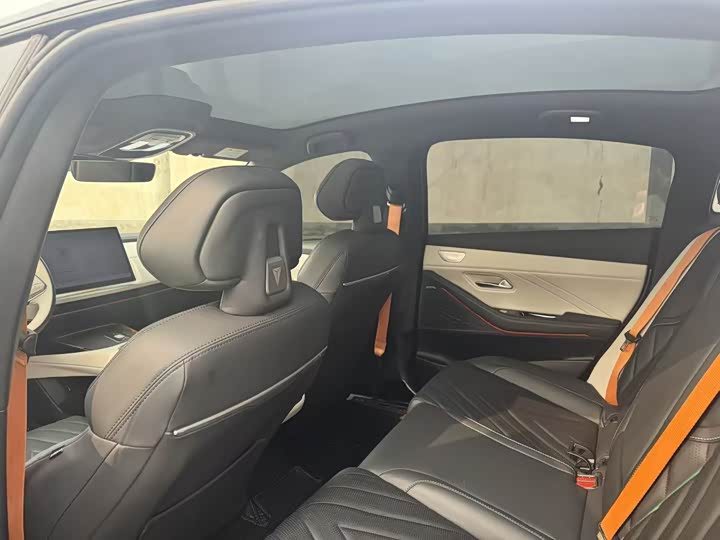 Фото 5 - Changan Deepal SL03