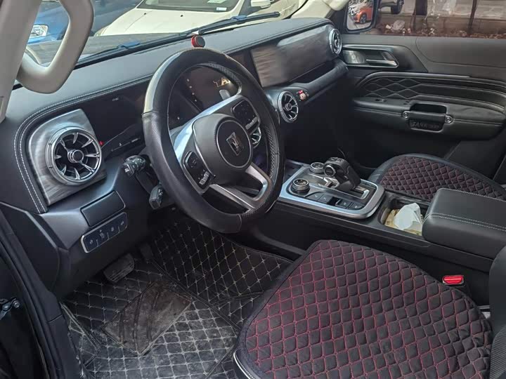 Фото 5 - Tank 300