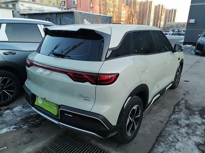 Фото 7 - BYD Yuan Up