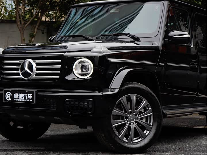 Фото 9 - Mercedes-Benz G-Class