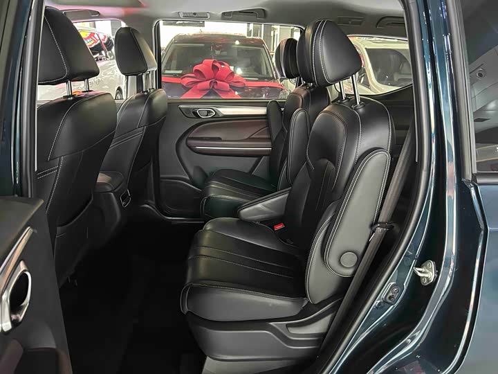 Фото 7 - GAC Trumpchi M6