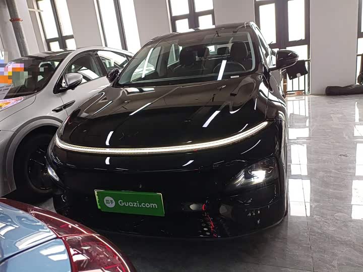 Фото 3 - XPeng G6