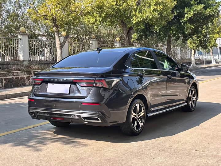 Фото 7 - Chery Omoda S5 (Arrizo 5 Plus)