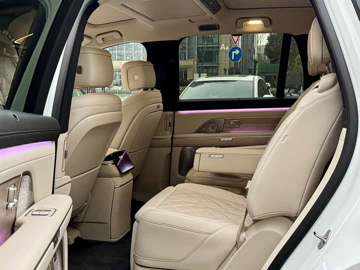 Фото 5 - Nio ES8