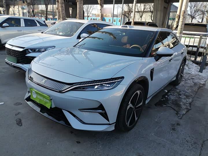 Фото 1 - BYD Song L