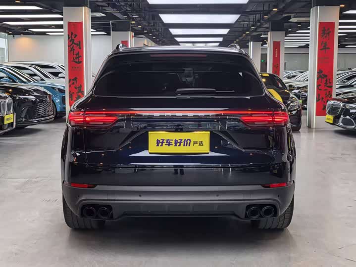 Фото 4 - Porsche Cayenne