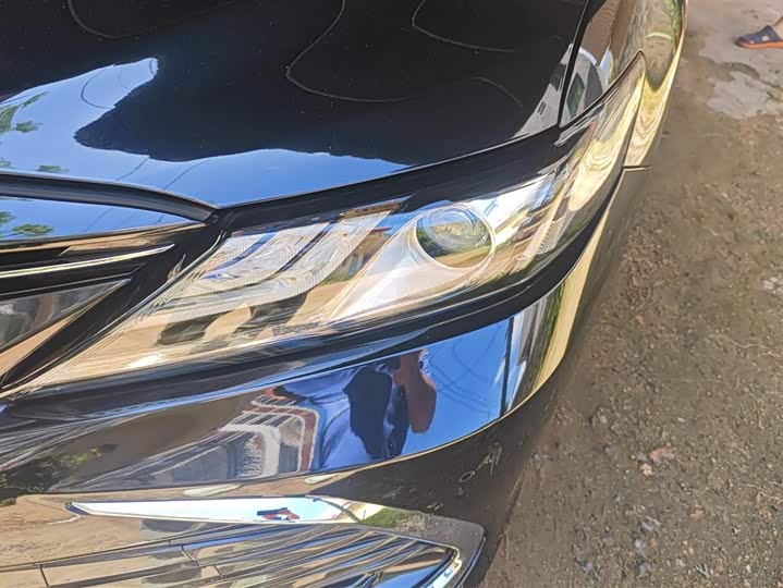 Фото 5 - Toyota Camry