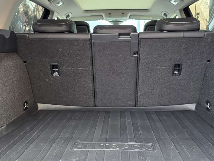 Фото 7 - Volkswagen Passat Variant