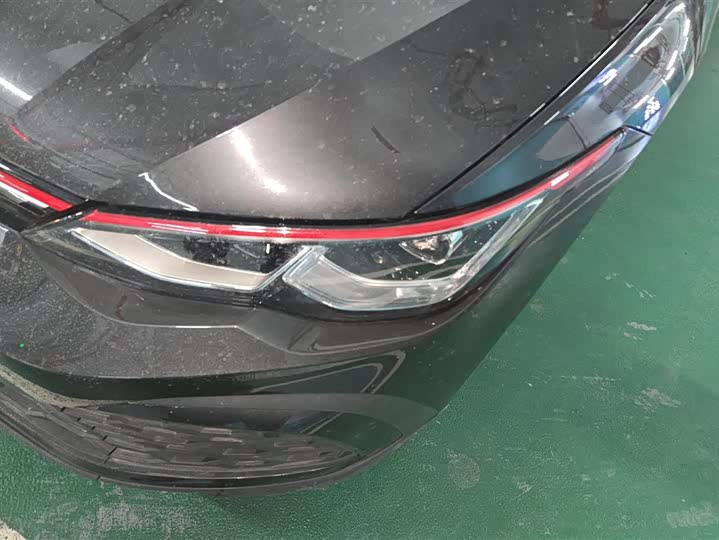 Фото 5 - Volkswagen Golf GTI