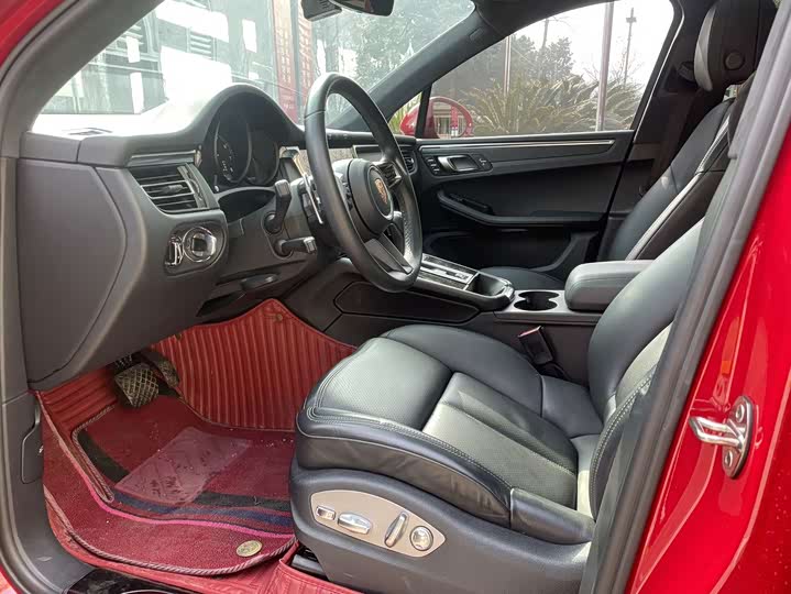 Фото 9 - Porsche Macan