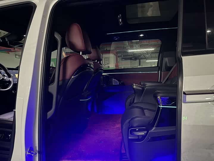 Фото 6 - GAC Trumpchi M8