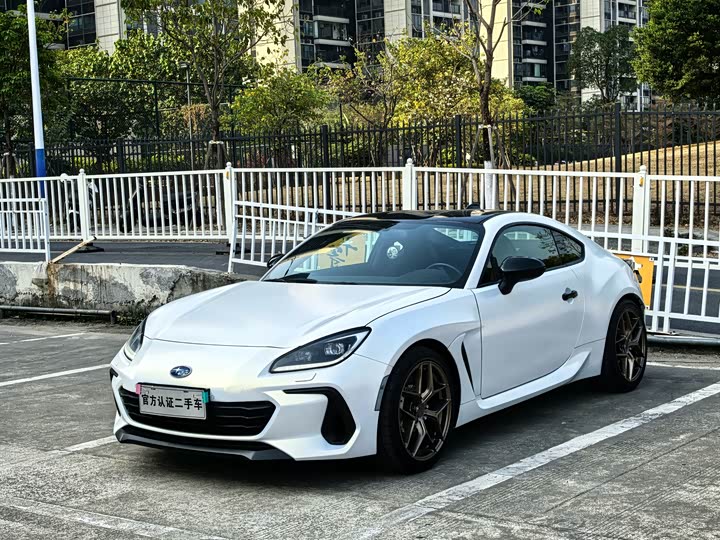 Фото 1 - Subaru BRZ