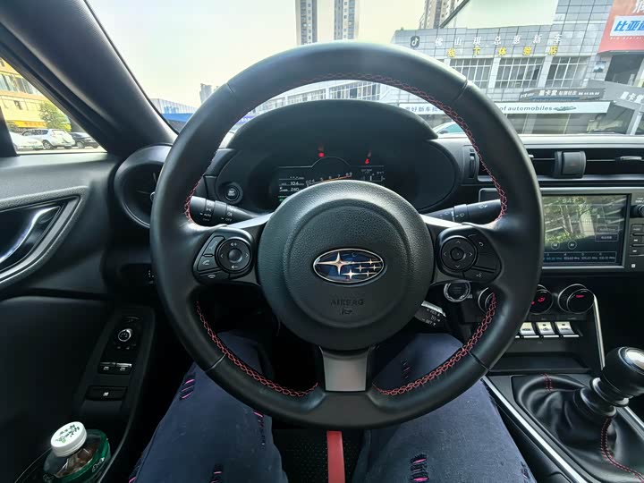 Фото 6 - Subaru BRZ