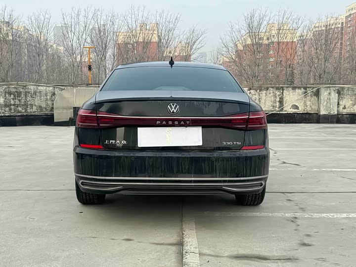 Фото 9 - Volkswagen Passat