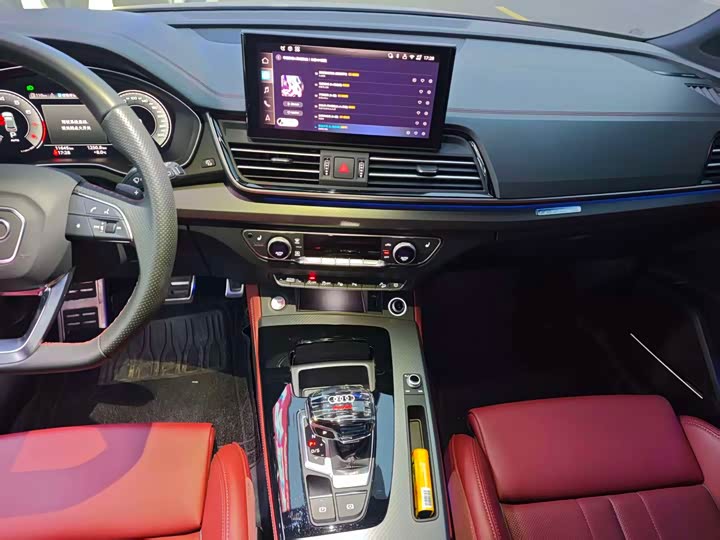 Фото 5 - Audi Q5L