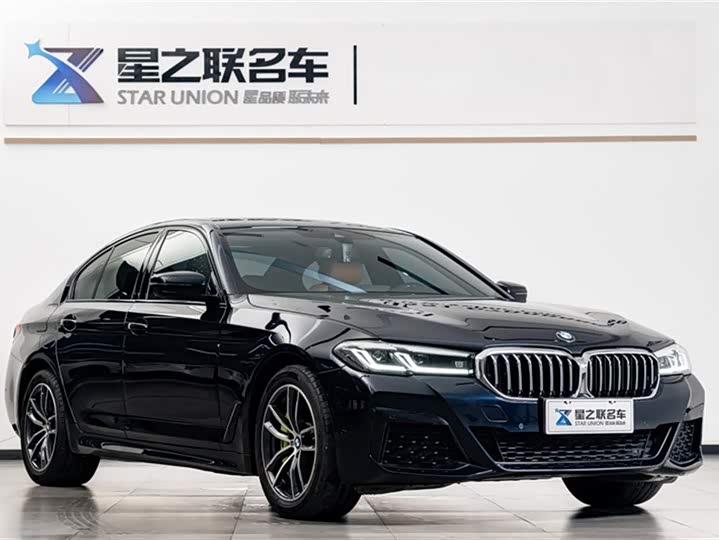 Фото 5 - BMW 5 Series