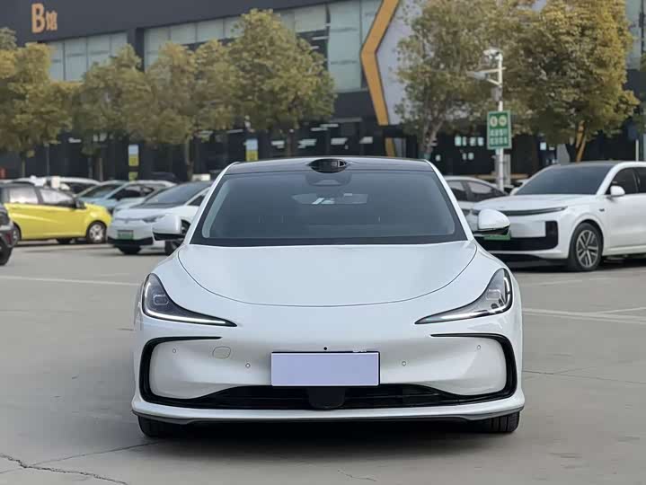 Фото 2 - IM motors L6