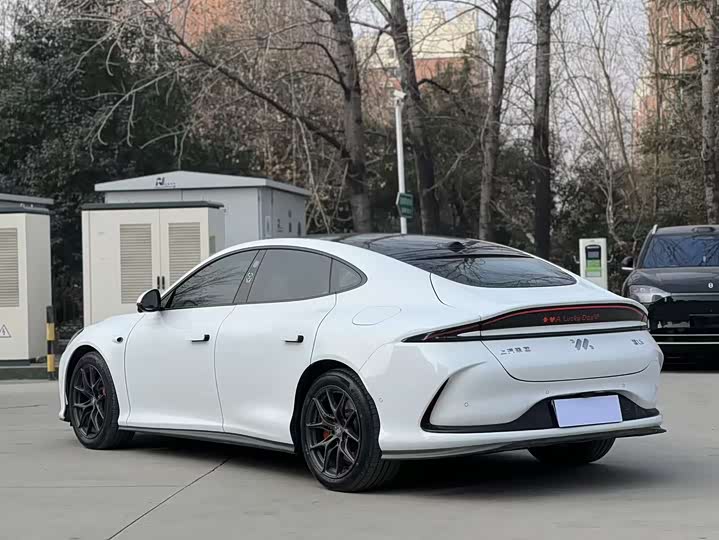 Фото 9 - IM motors L6