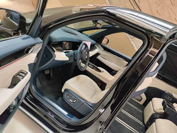 Фото 4 - Zeekr 009