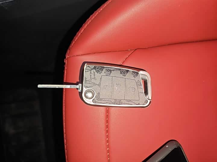 Фото 9 - Volkswagen Polo