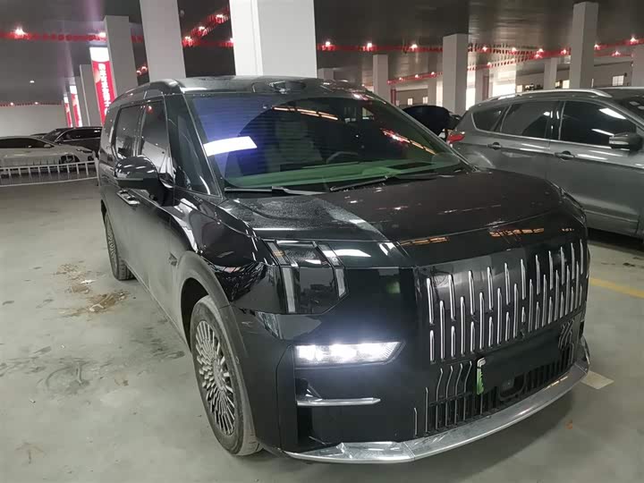 Фото 4 - Zeekr 009