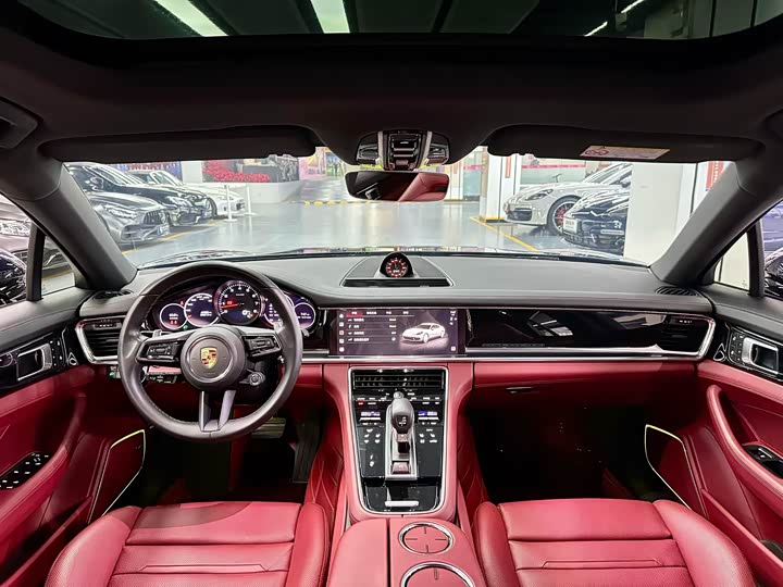 Фото 5 - Porsche Panamera