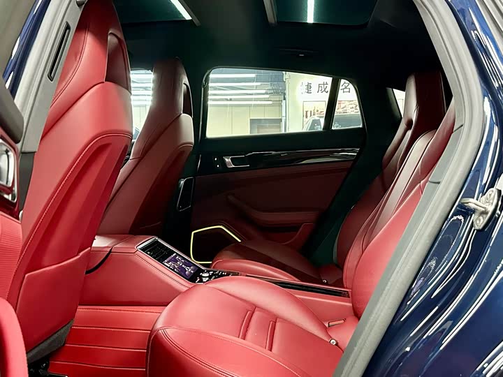 Фото 6 - Porsche Panamera