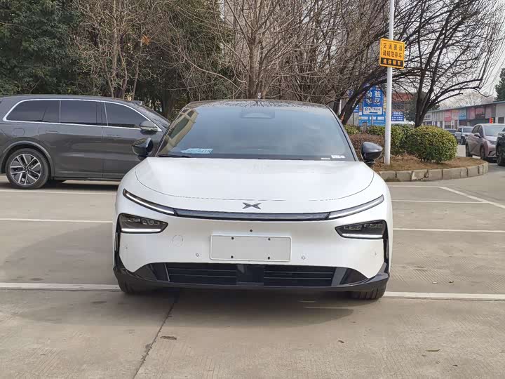 Фото 1 - XPeng F57