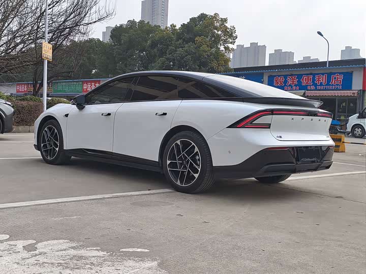 Фото 4 - XPeng F57
