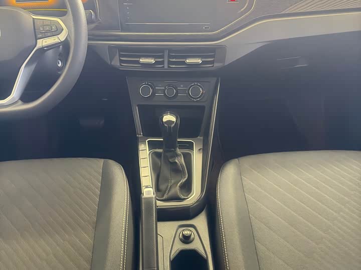 Фото 6 - Volkswagen Lavida