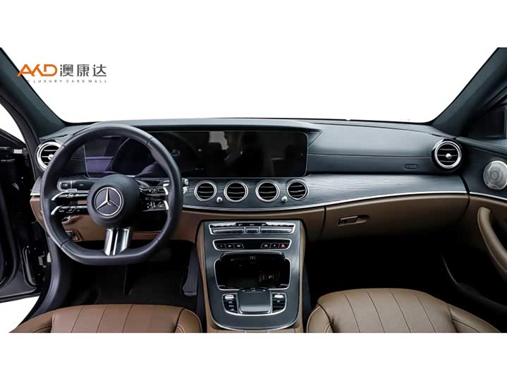 Фото 5 - Mercedes-Benz E-Class