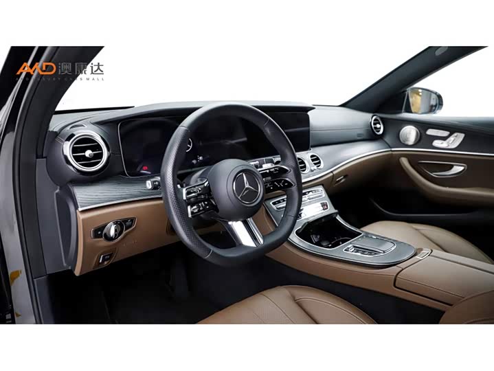 Фото 6 - Mercedes-Benz E-Class