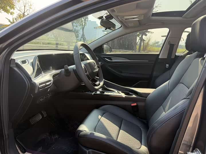 Фото 4 - Changan Eado Plus