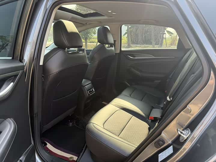 Фото 5 - Changan Eado Plus