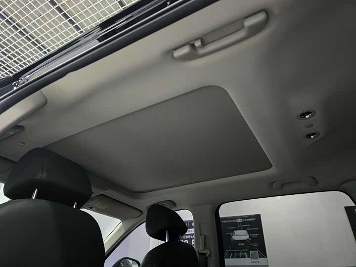 Фото 9 - Honda CR-V