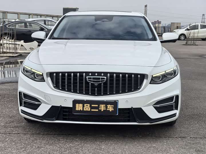 Фото 1 - Geely Preface