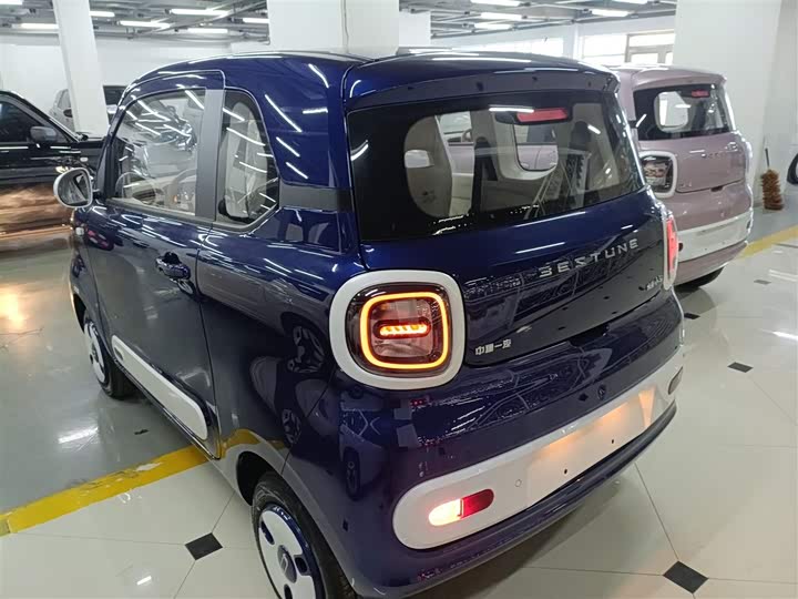 Фото 5 - Bestune Pony