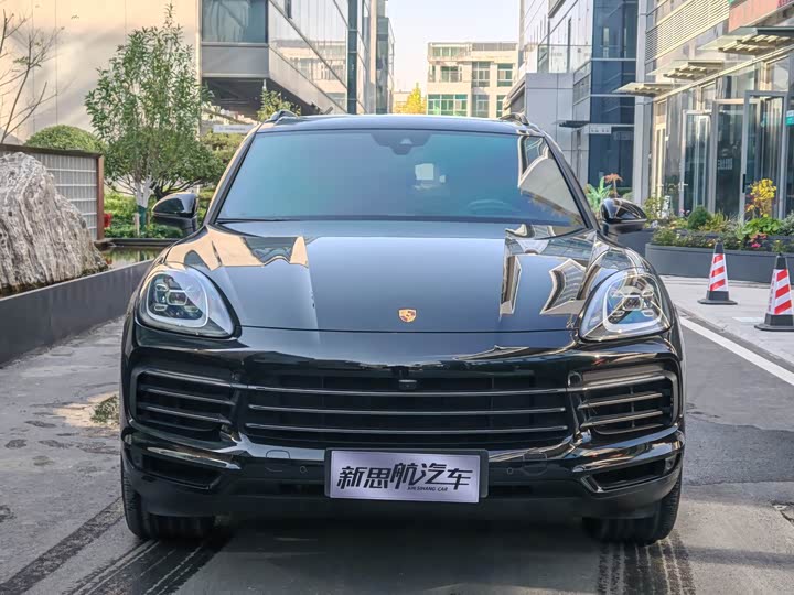 Фото 2 - Porsche Cayenne Hybrid