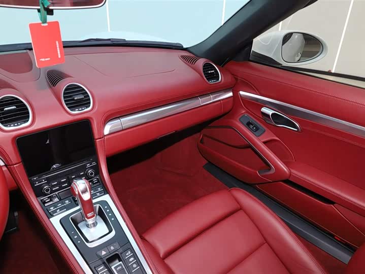 Фото 7 - Porsche 718