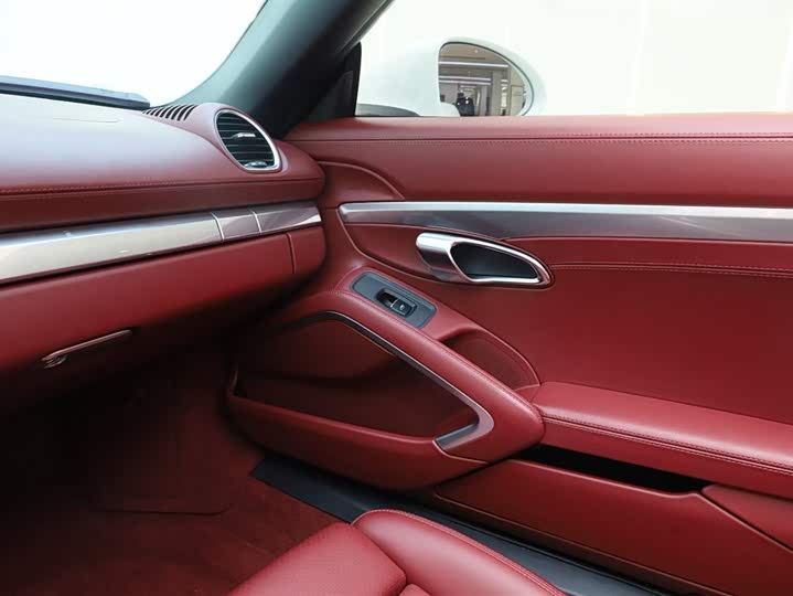 Фото 8 - Porsche 718