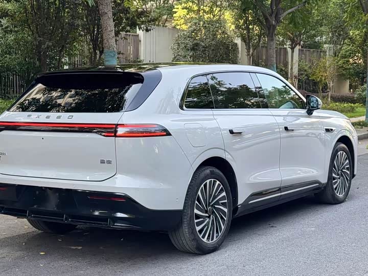 Фото 3 - Exeed Sterra ET