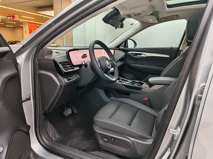 Фото 8 - Buick Envision S