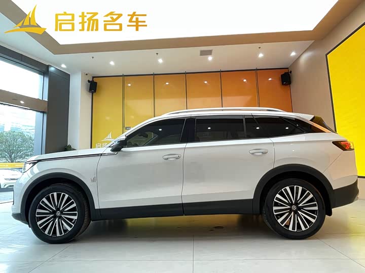 Фото 5 - Volkswagen Tavendor