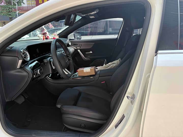 Фото 2 - Mercedes-Benz A-Class