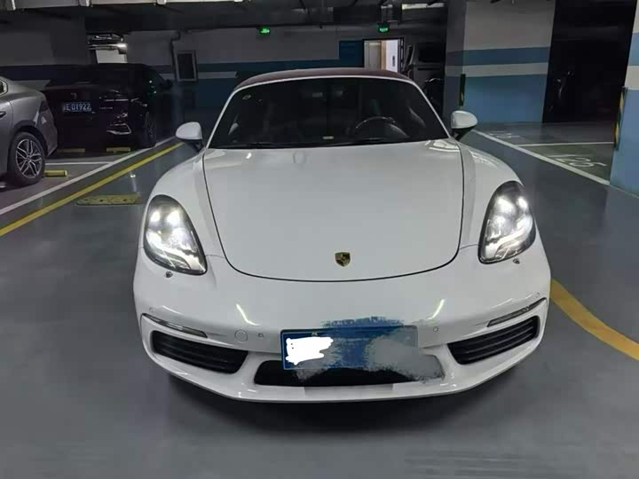 Фото 3 - Porsche 718