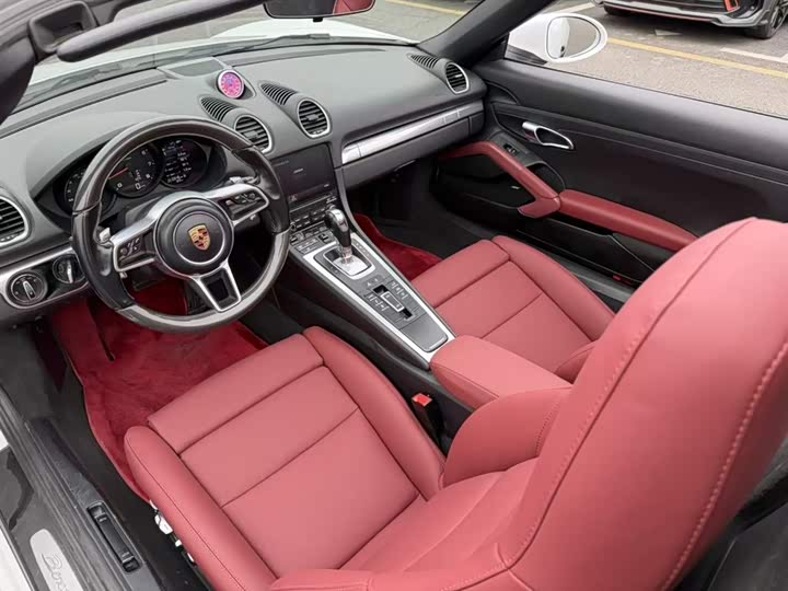 Фото 6 - Porsche 718