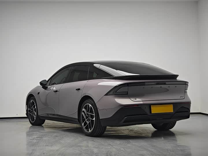 Фото 6 - XPeng F57