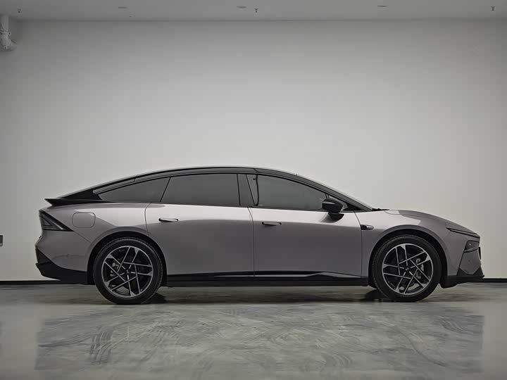 Фото 7 - XPeng F57