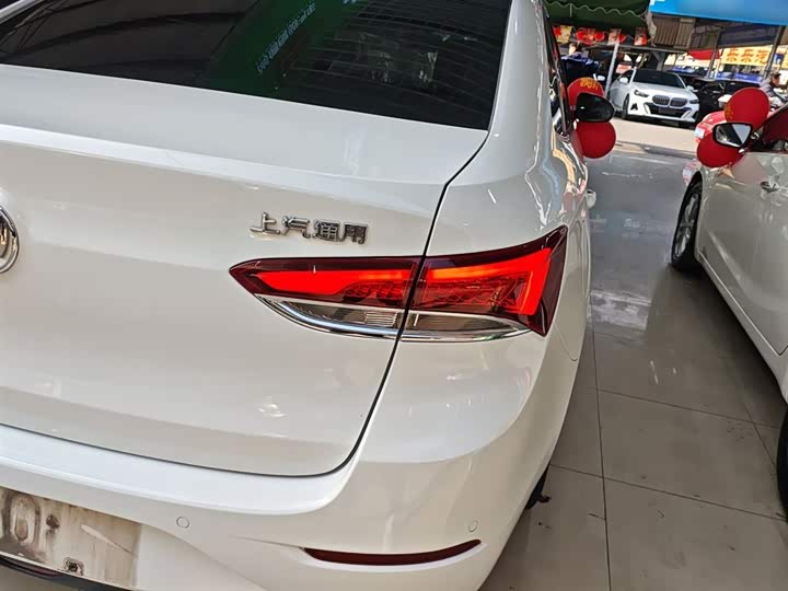 Фото 8 - Buick Excelle GT