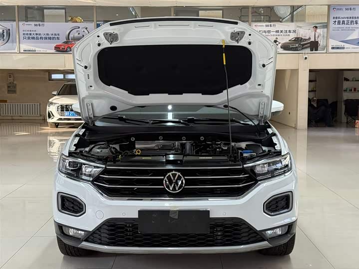Фото 7 - Volkswagen T-Roc